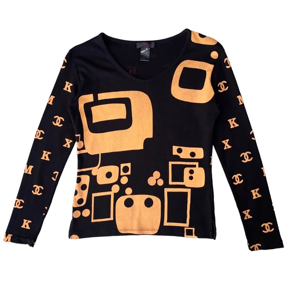 2 S Custo Barcelona Chanel Logo Black Bronze Long Sleeve V Neck Tee Shirt Top - Picture 2 of 12